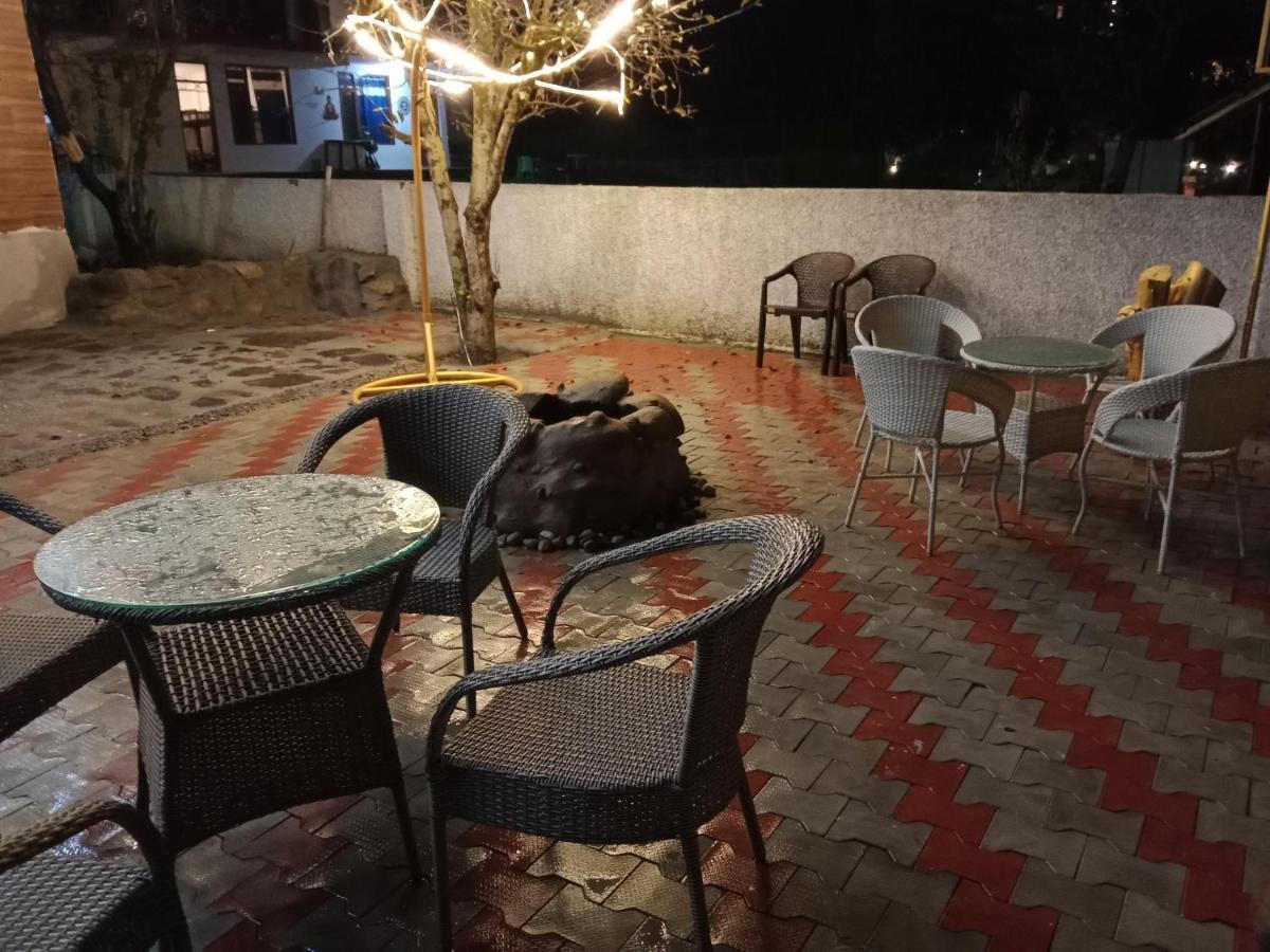 Resort Apple Flower By Manali Mall Road Exteriör bild