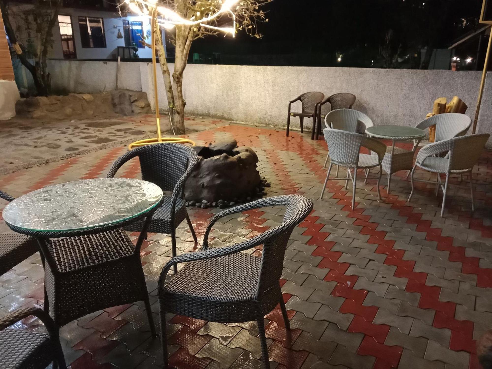 Resort Apple Flower By Manali Mall Road Exteriör bild
